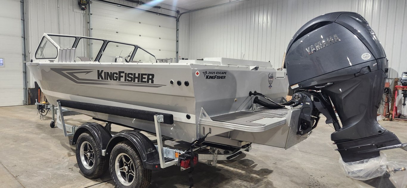 2026 KINGFISHER 2025 ESCAPE