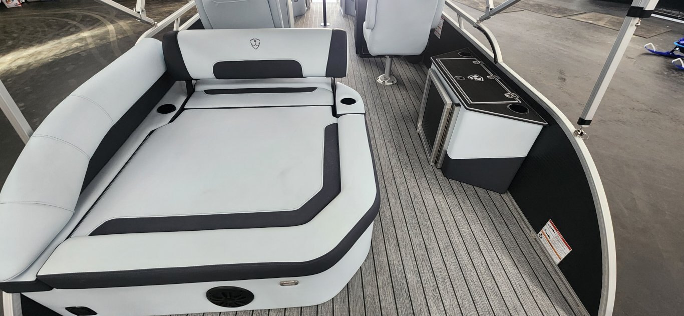 2026 ARMADA DRAKKAR SWING BACK 23'