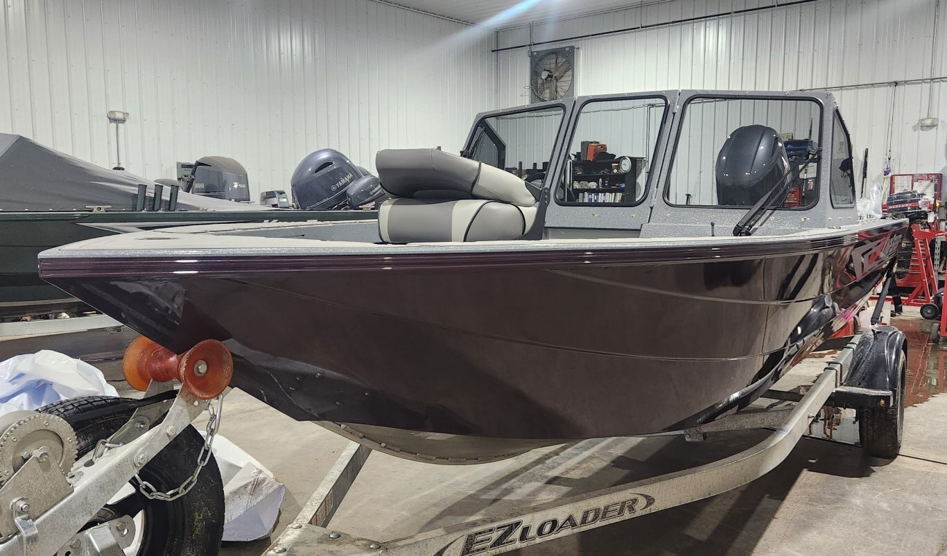 2026 KINGFISHER 1825 WARRIOR SPORT