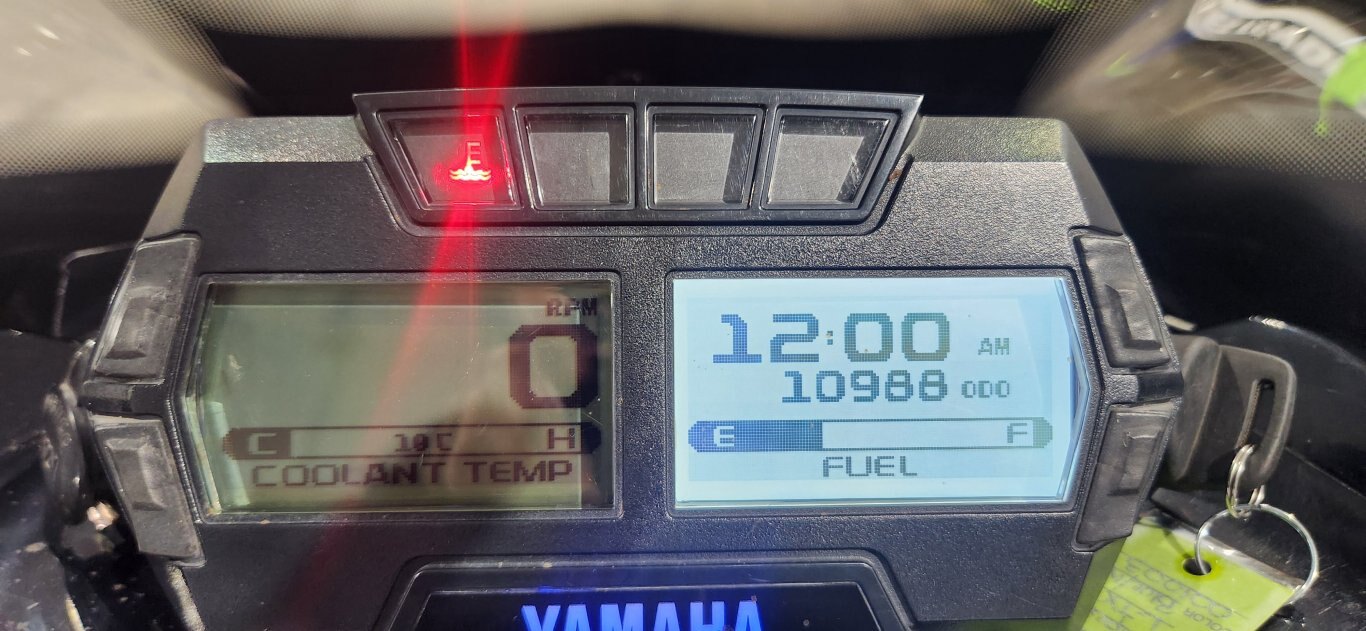 2014 YAMAHA VIPER L TX SE