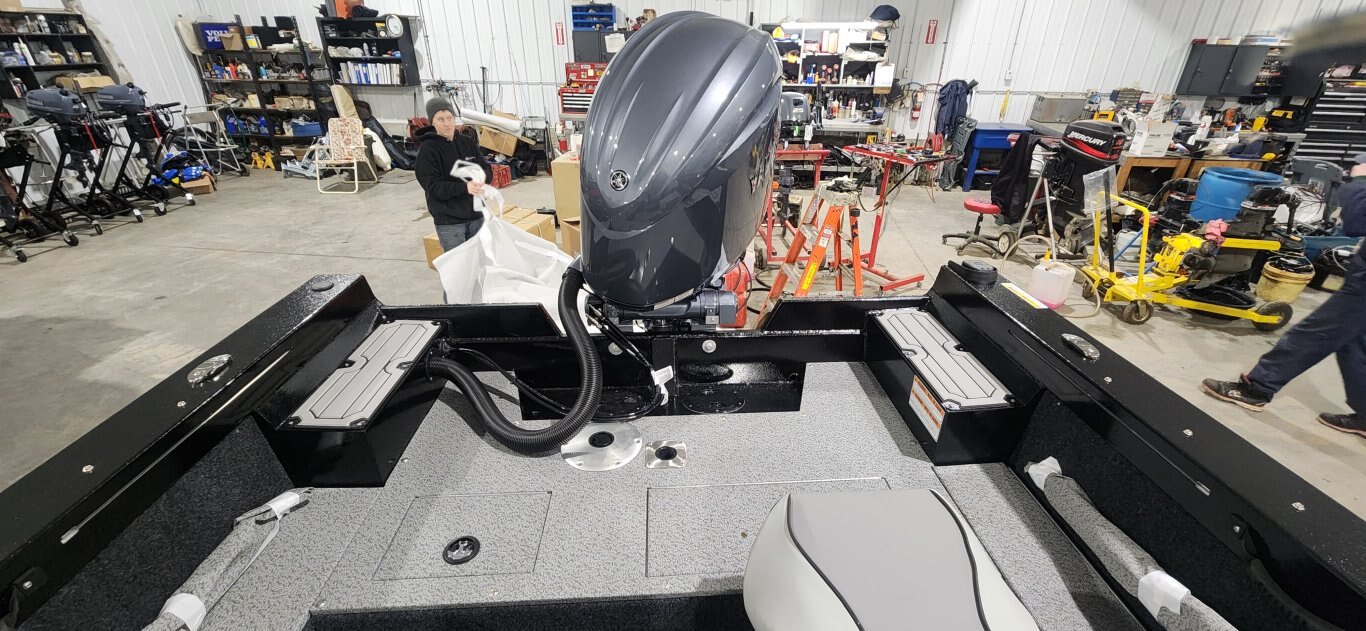 2026 KINGFISHER 1825 WARRIOR SPORT