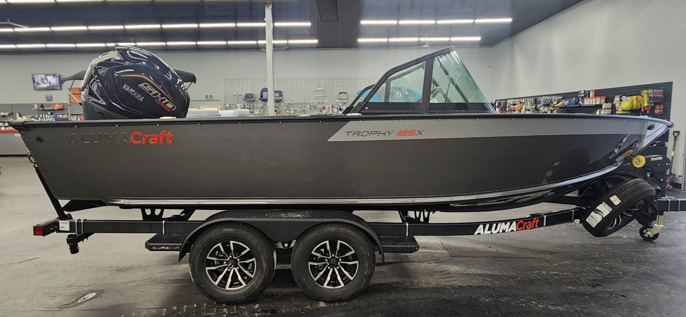 2026 ALUMACRAFT TROPHY 185X