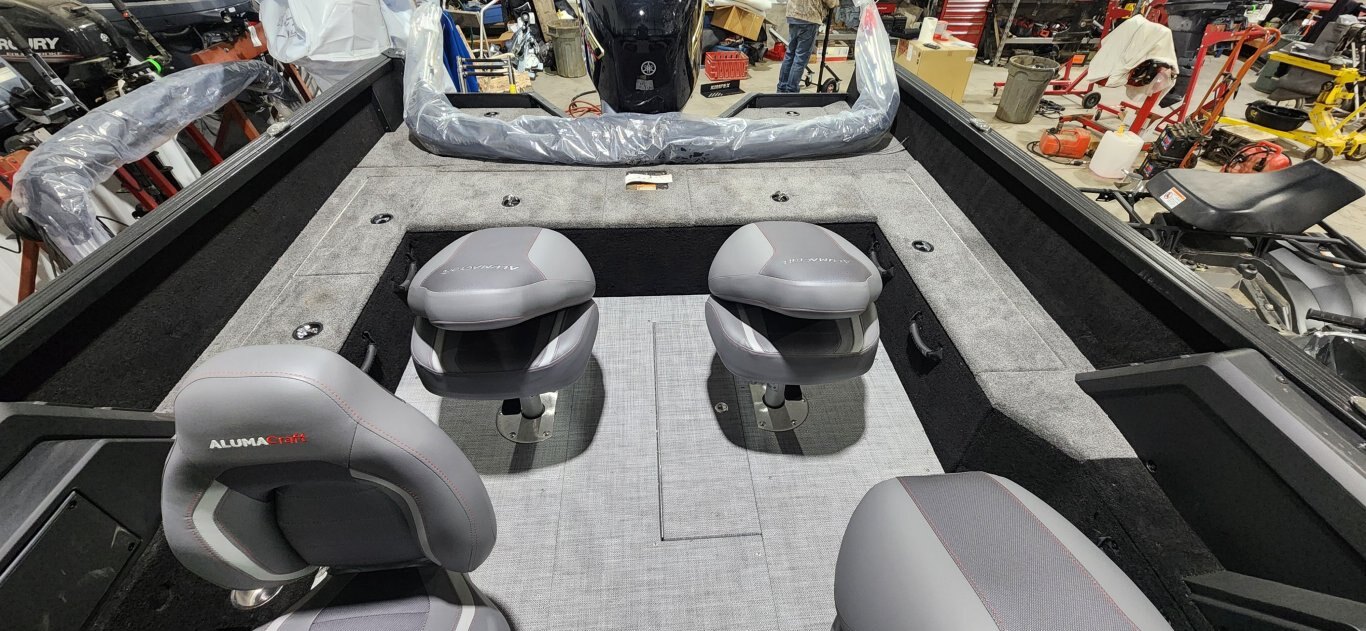 2025 ALUMACRAFT COMP 185X