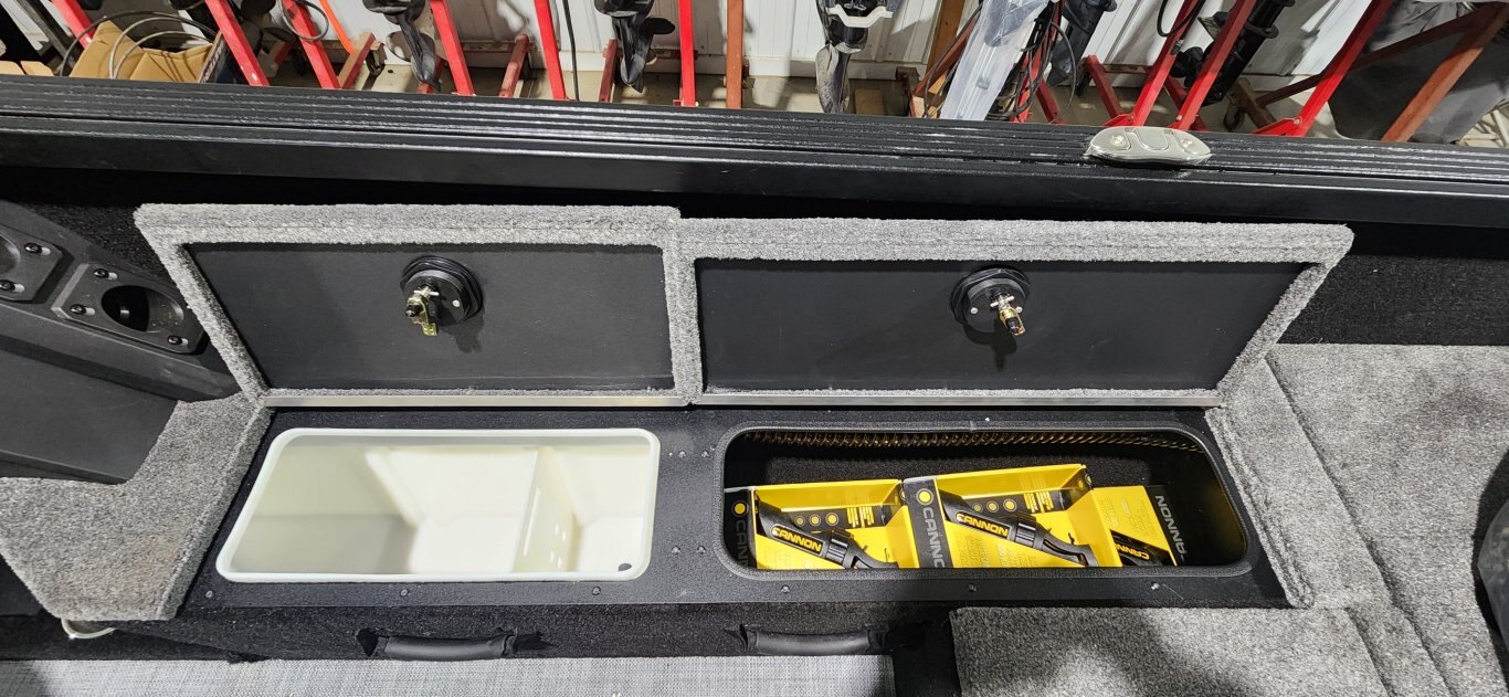 2025 ALUMACRAFT COMP 185X