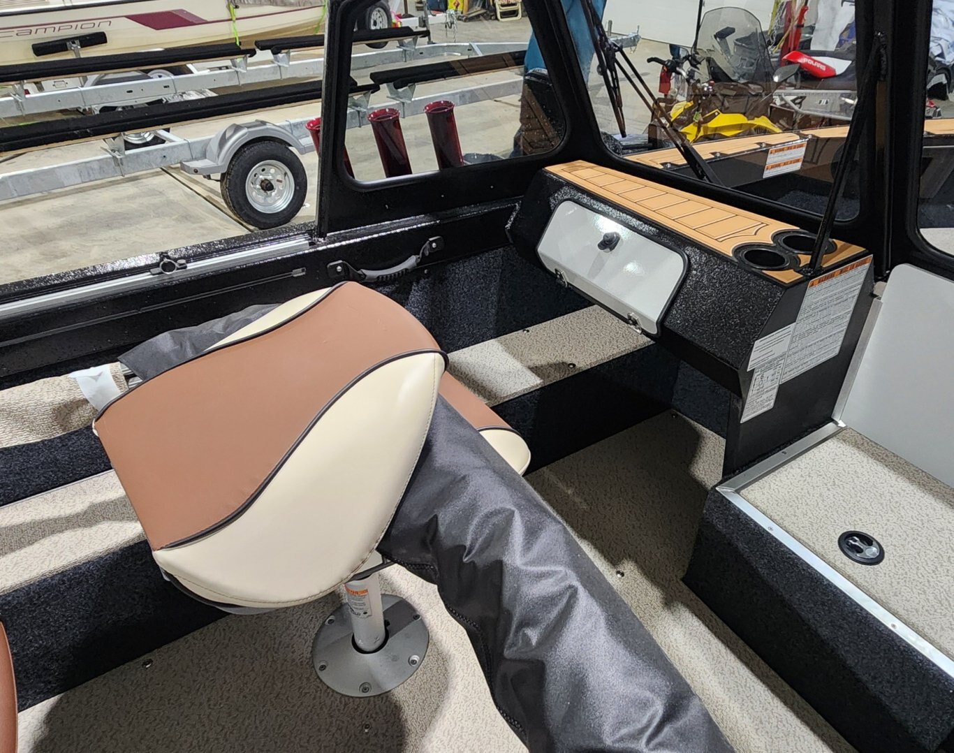 2026 KINGFISHER 1825 WARRIOR SPORT