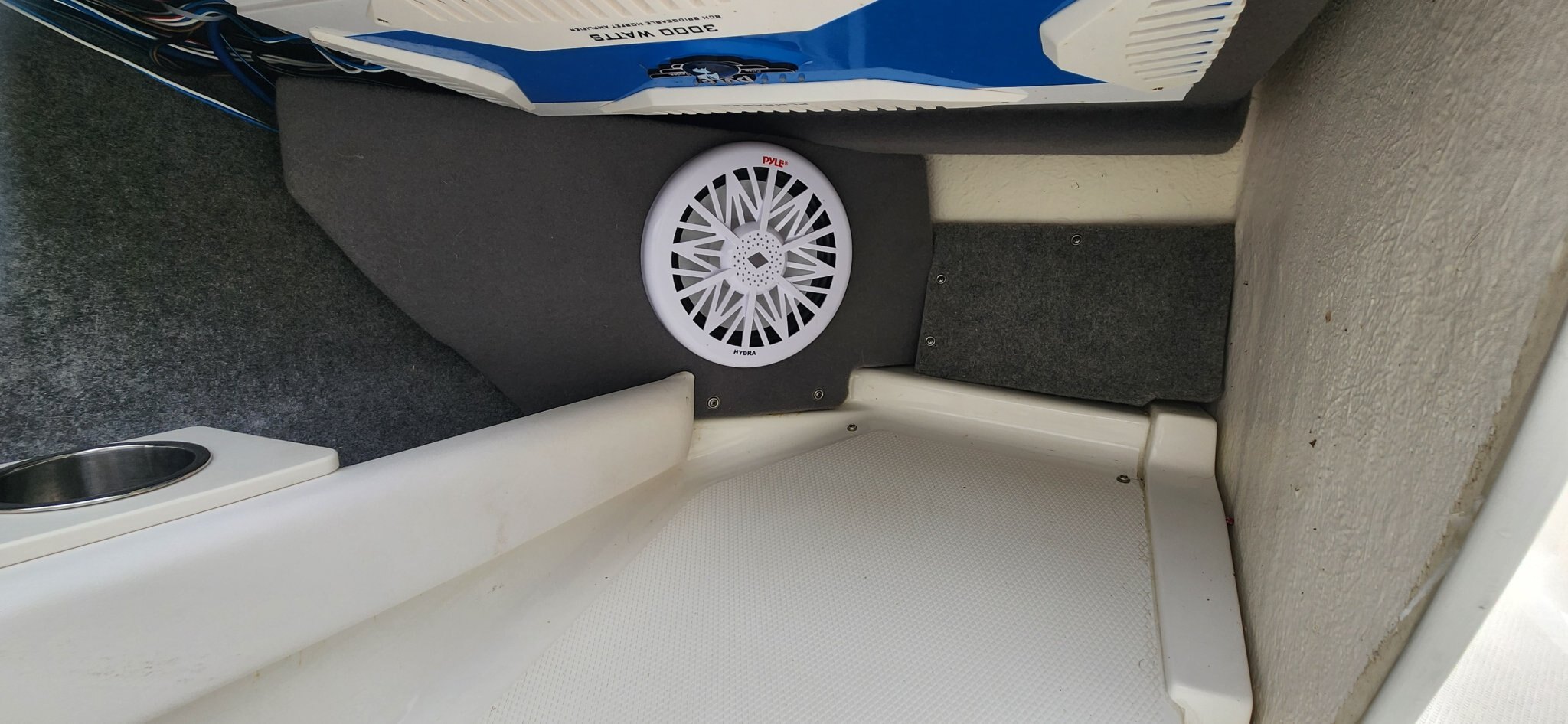 2011 CHAPARRAL 186