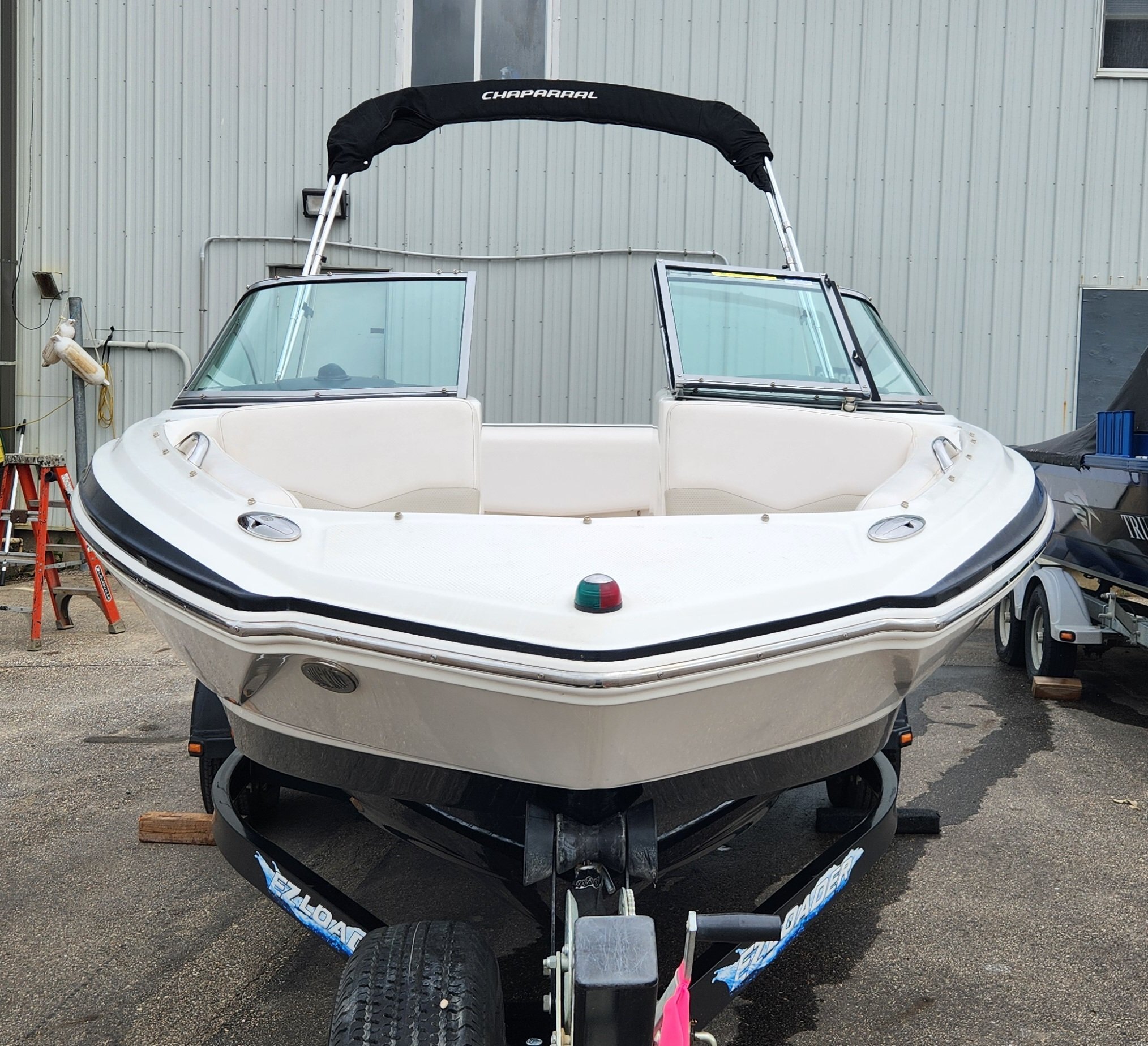 2011 CHAPARRAL 186