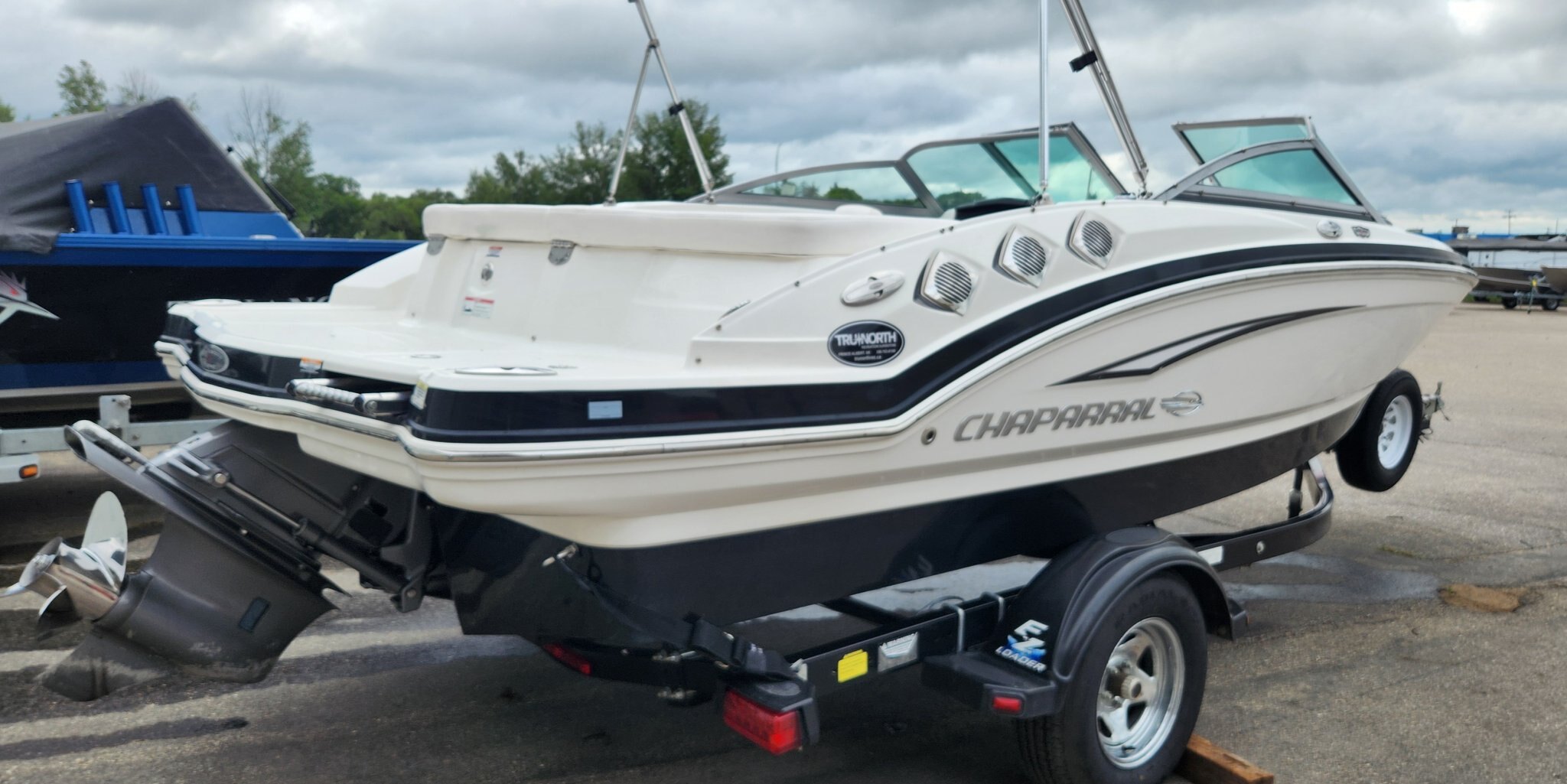 2011 CHAPARRAL 186