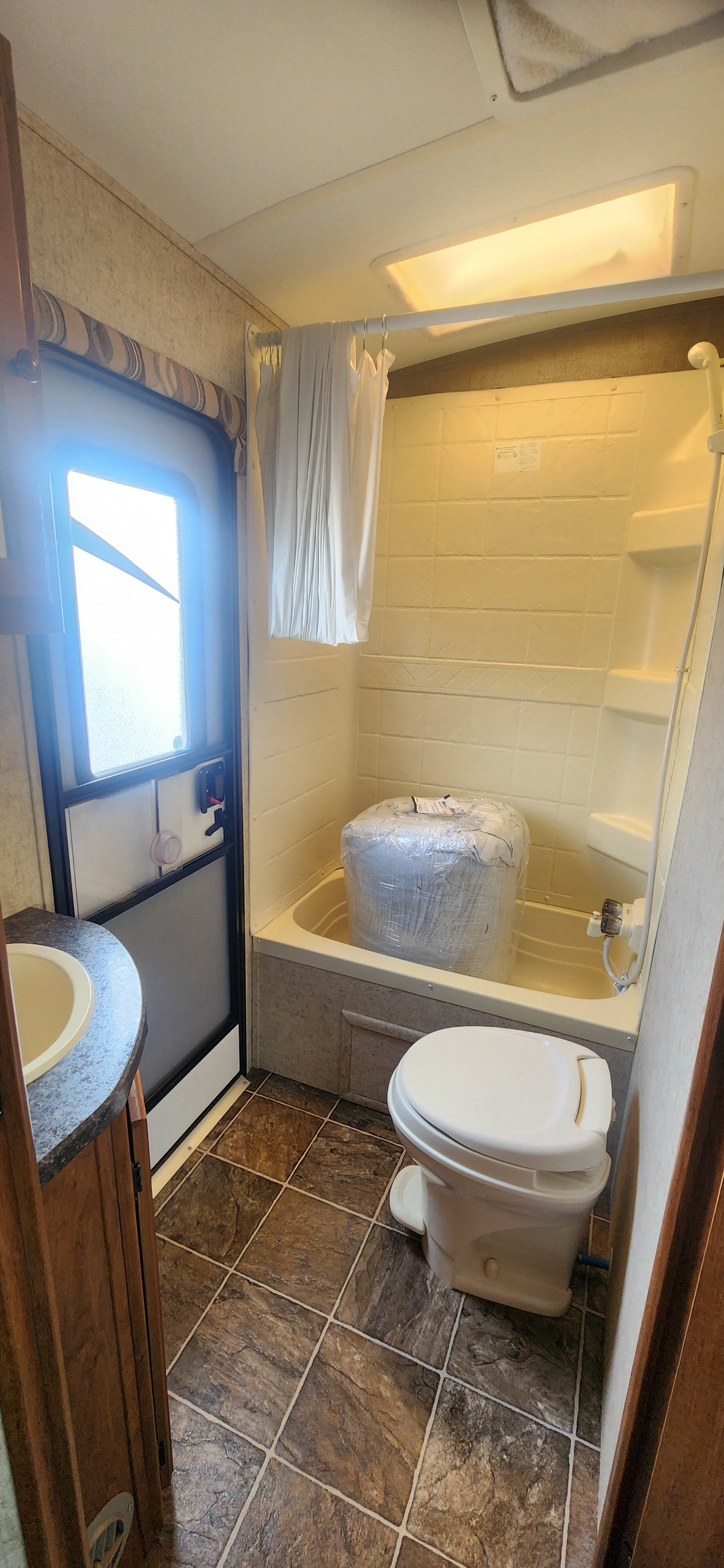 2013 HEARTLAND RV 2850 WILDERNESS