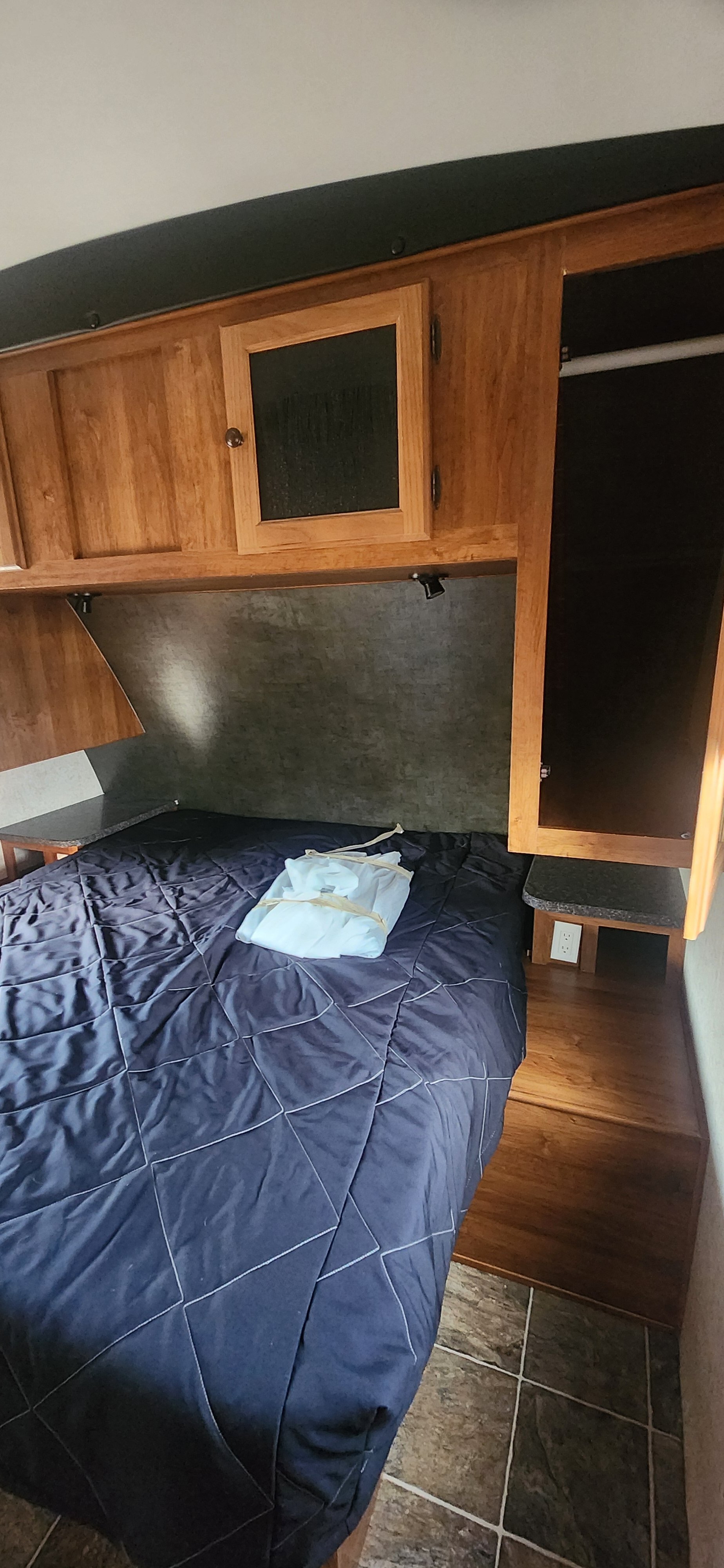2013 HEARTLAND RV 2850 WILDERNESS