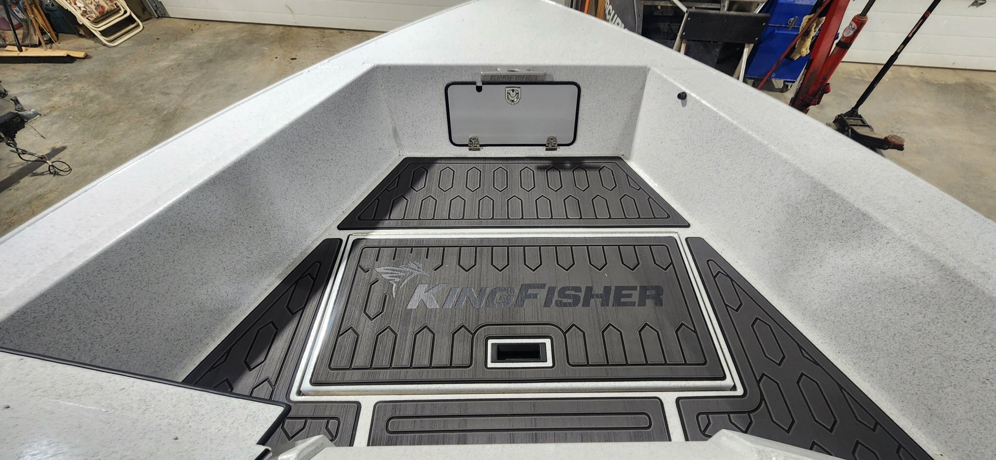 2027 KINGFISHER 2025 FALCON