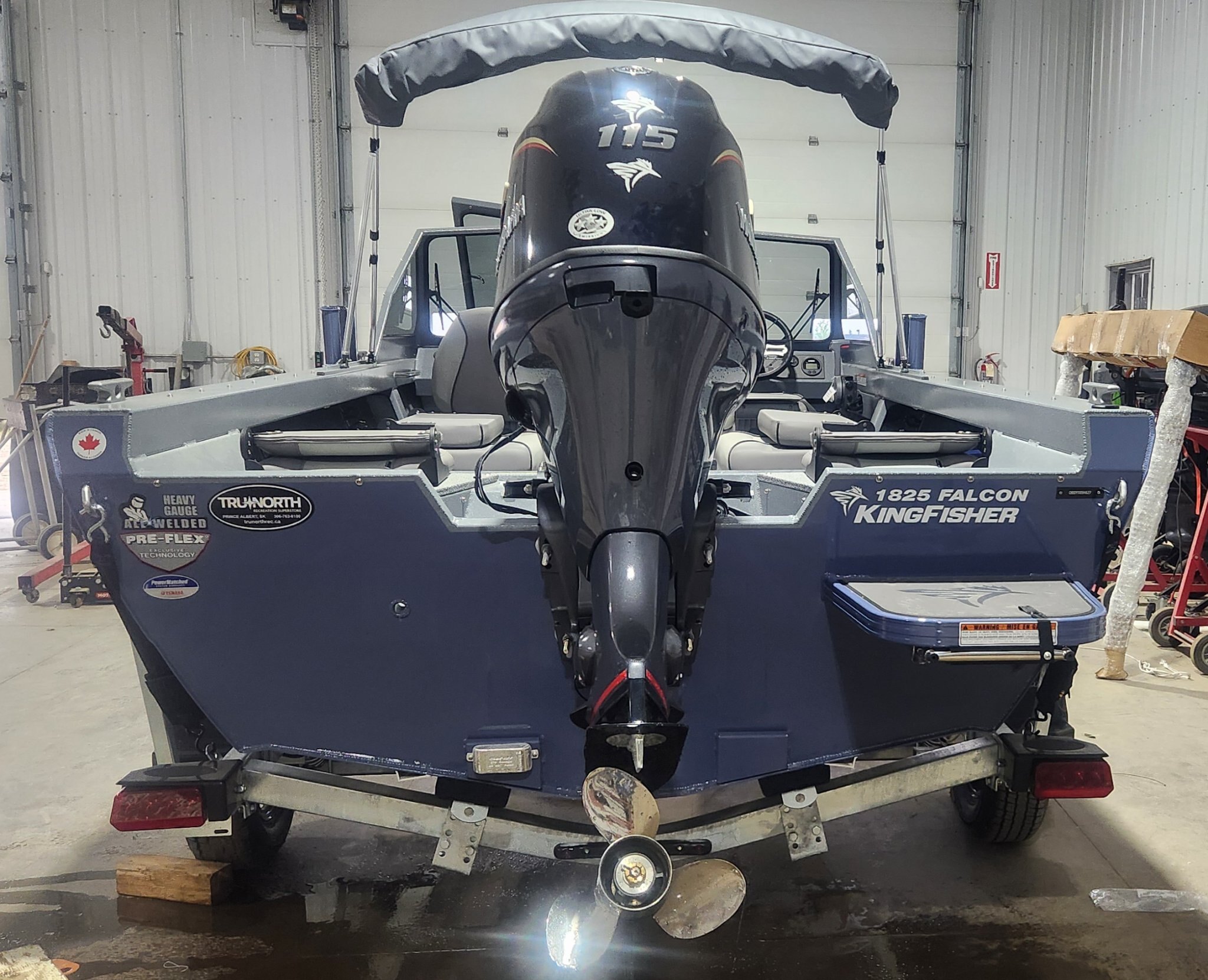 2027 KINGFISHER 1825 FALCON