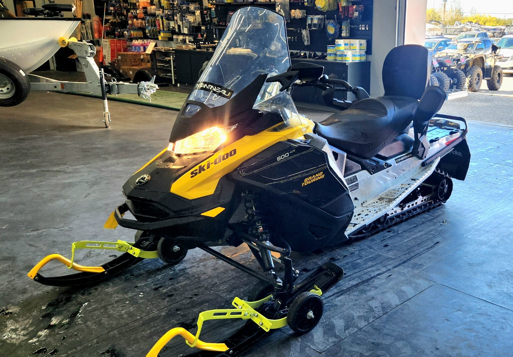 2025 SKI DOO GT SPORT 600