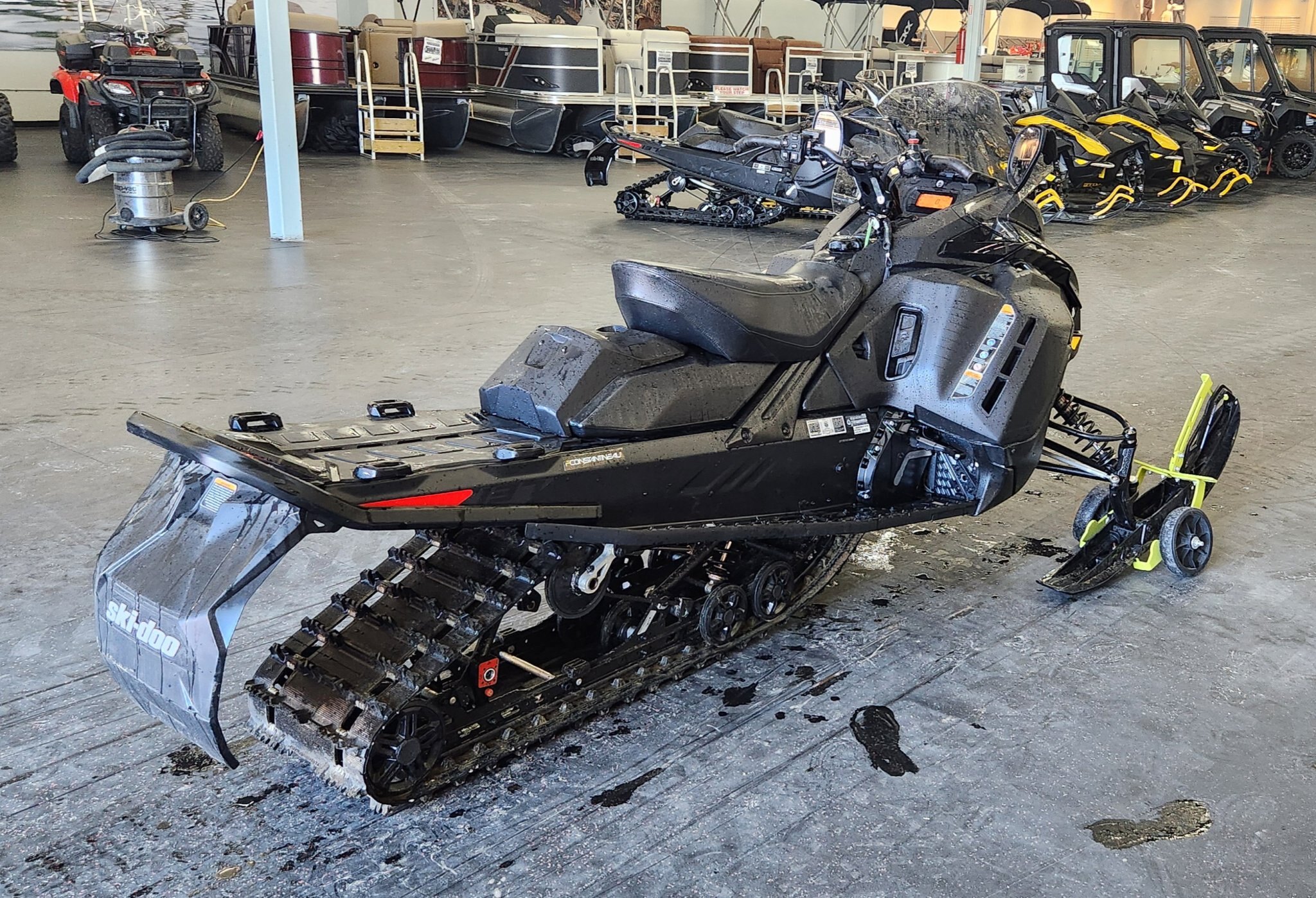 2026 SKI DOO RENEGADE 900