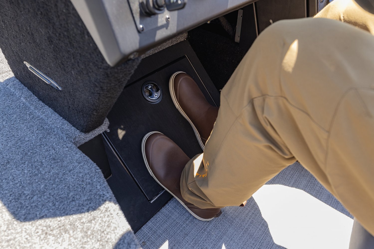 2027 Alumacraft Competitor 180X Side Console