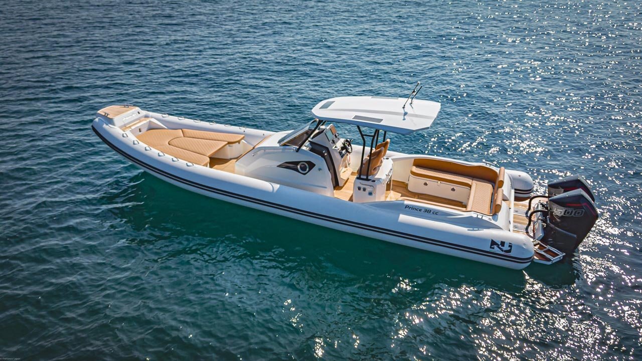 2024 Nuova Jolly Prince 38 CC (Twin Mercury 500R)