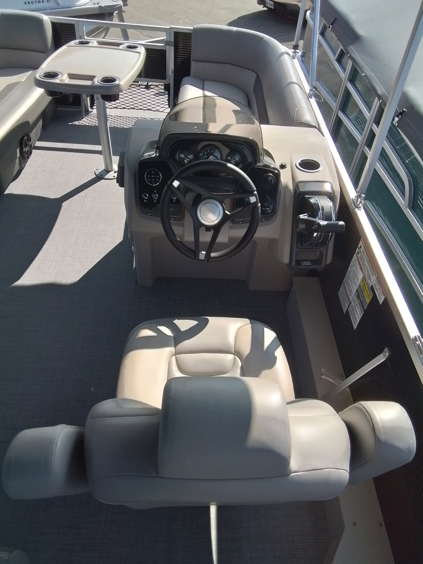 2023 Princecraft SPORTFISHER 23 2RS BLACK MERCURY 150 XL EFI 4S