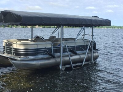 R & J Machine Pontoon Boat Lifts