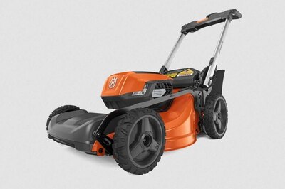 HUSQVARNA - Lawn Xpert LE-322 with battery and charger