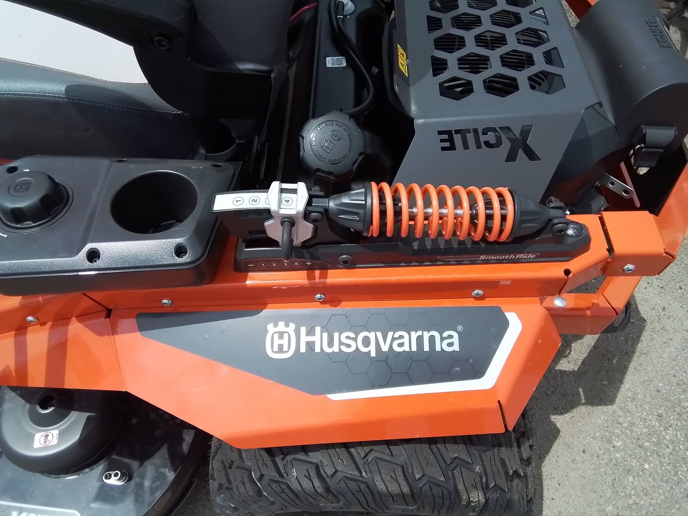 HUSQVARNA Xcite Z375