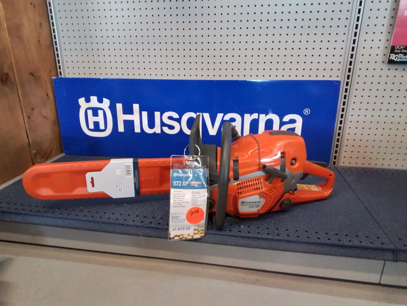 HUSQVARNA 572 XP Chainsaw with 24'' Bar