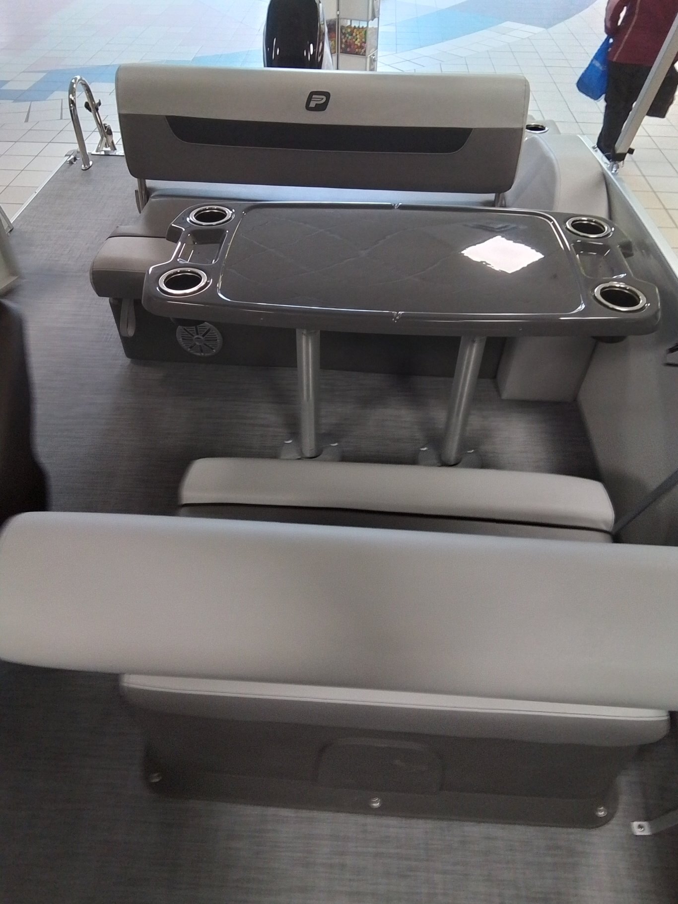 2025 Princecraft Vectra 21 RL Pearl Grey Mercury 60 ELPT CT