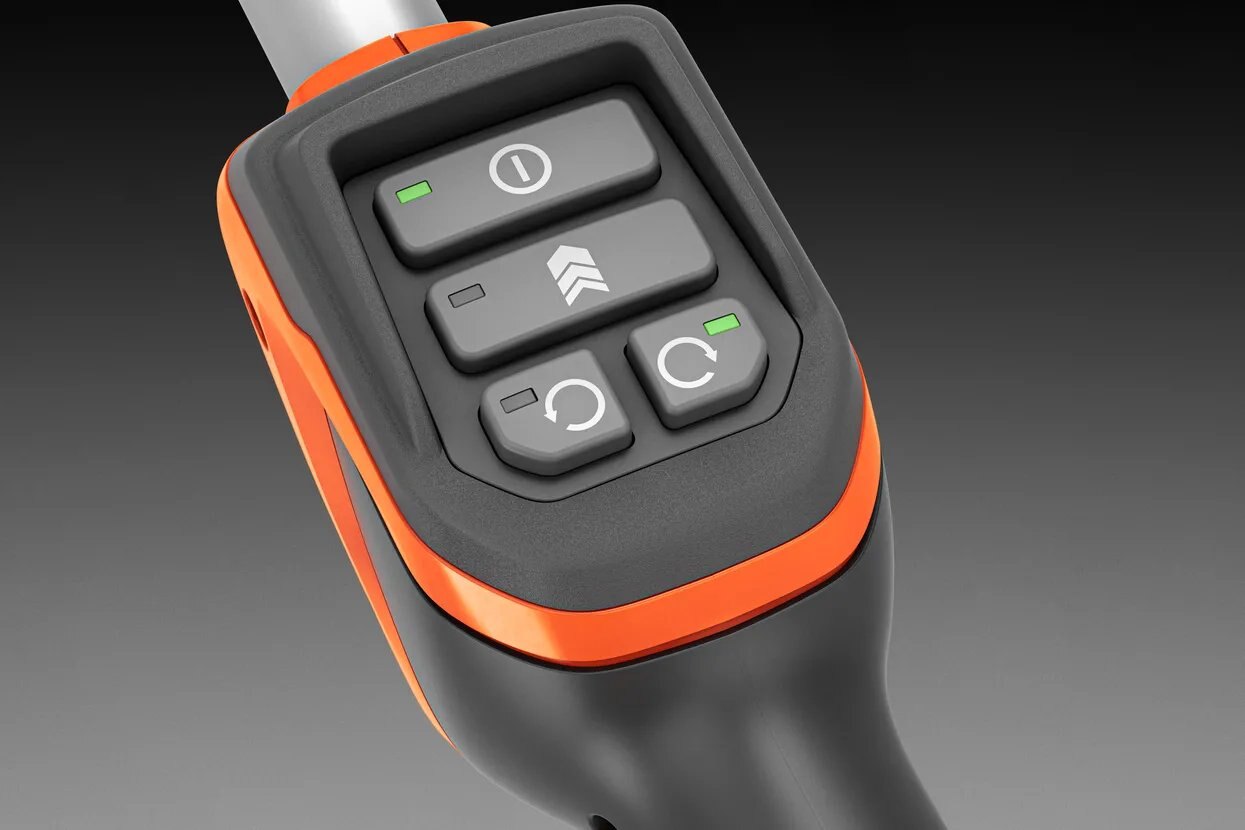 HUSQVARNA 320iL Trimmer (Battery & Charger kit)