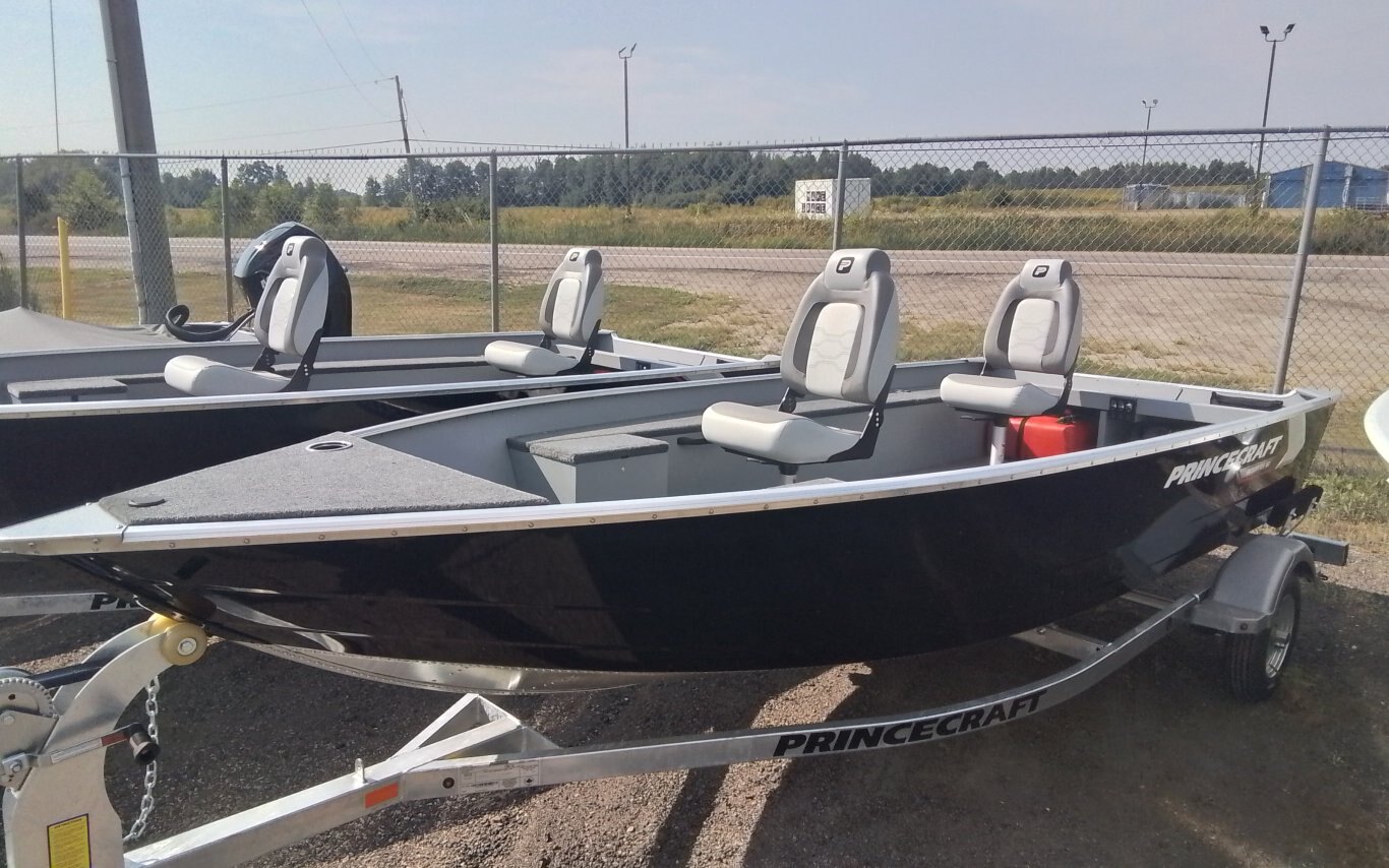 2025 Princecraft Resorter 160 BT BLACK Mercury 40 ELHPT