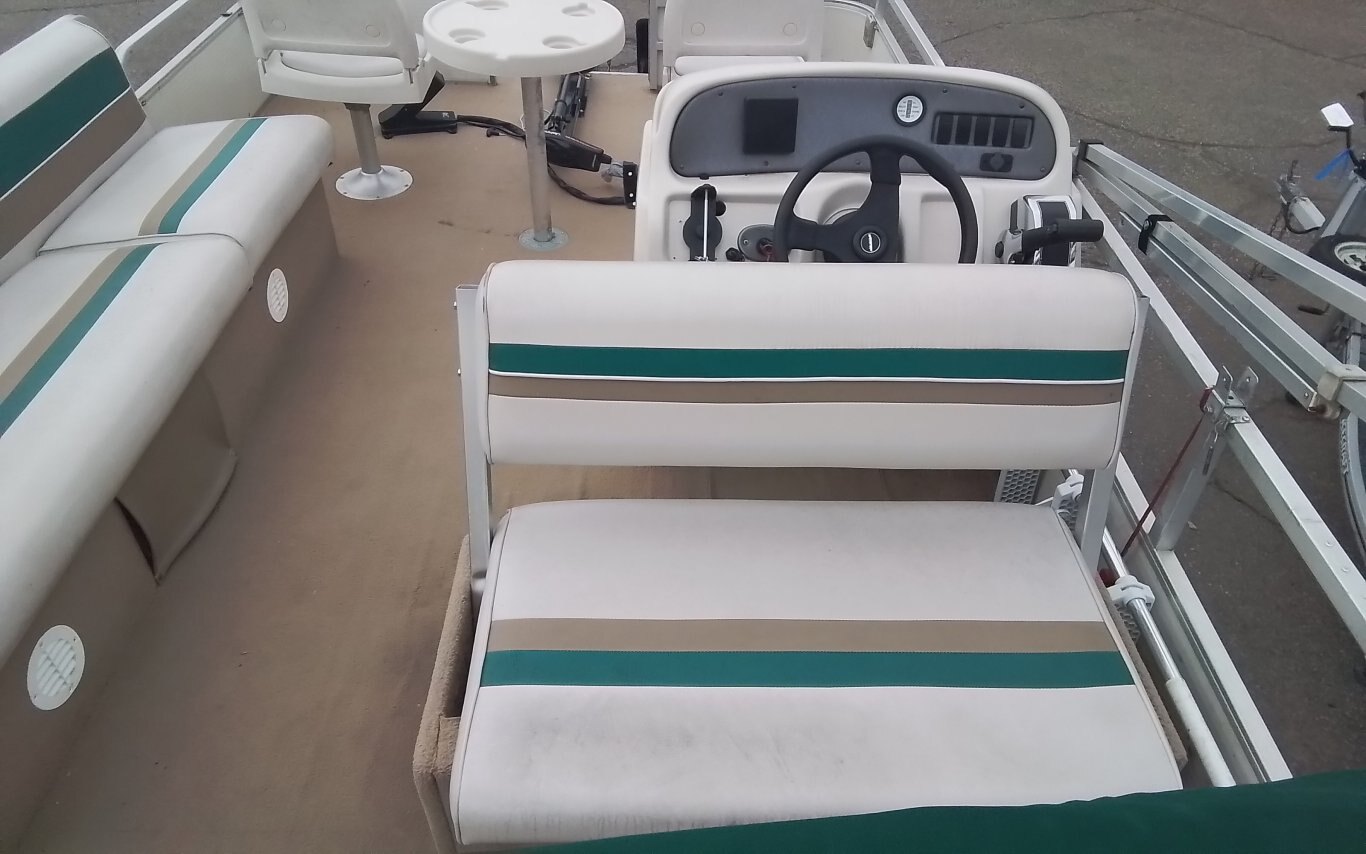 1997 SWEETWATER CHALLENGER 18 NO ENGINE