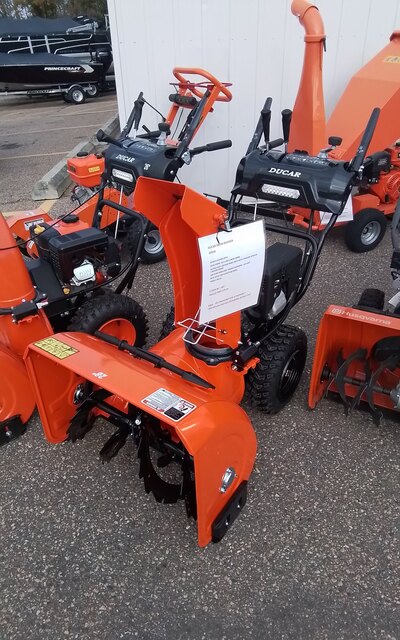 DUCAR - 28 INCH SNOWBLOWER