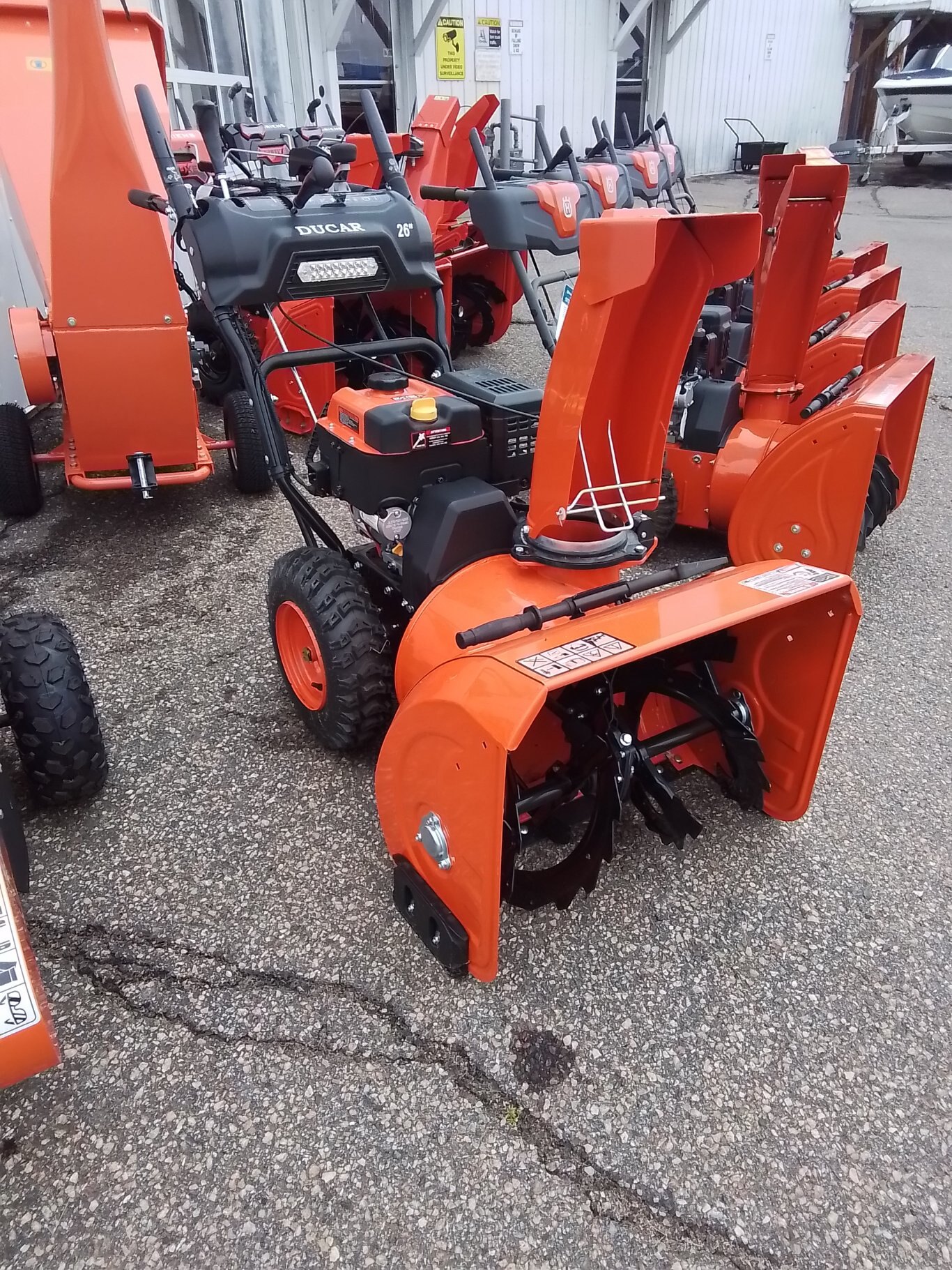 DUCAR 26 INCH SNOWBLOWER