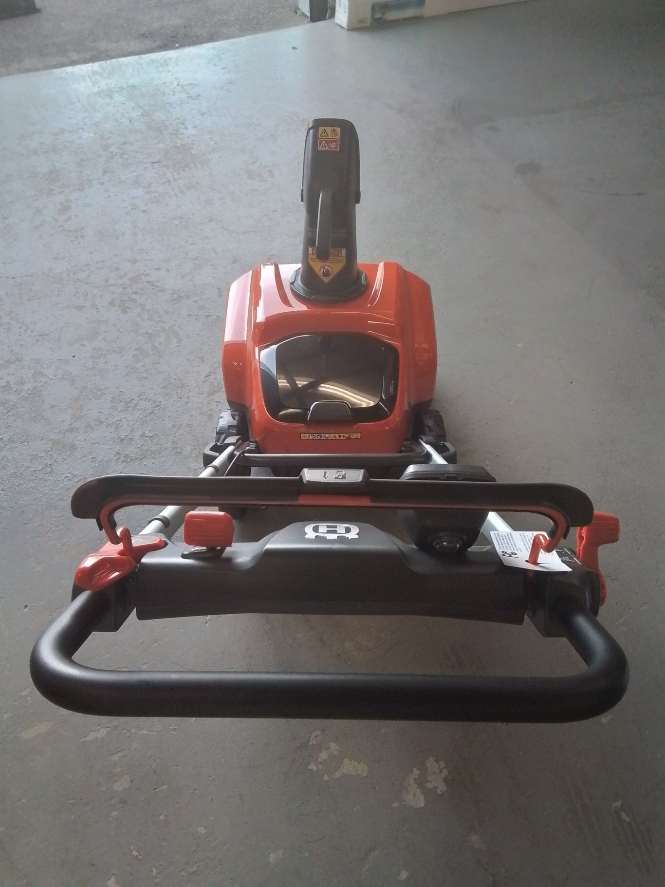 HUSQVARNA ST 253i Battery Snow Blower