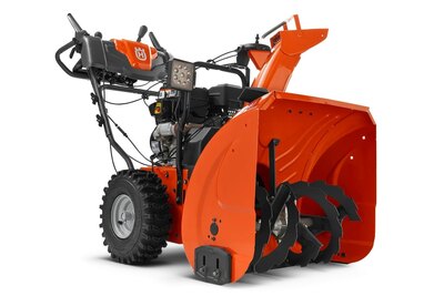 HUSQVARNA - ST224 SNOW BLOWER