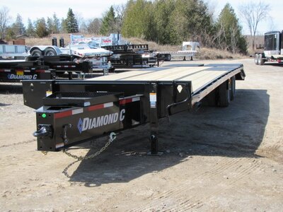Diamond C 12 Ton 28' Equipment Trailer