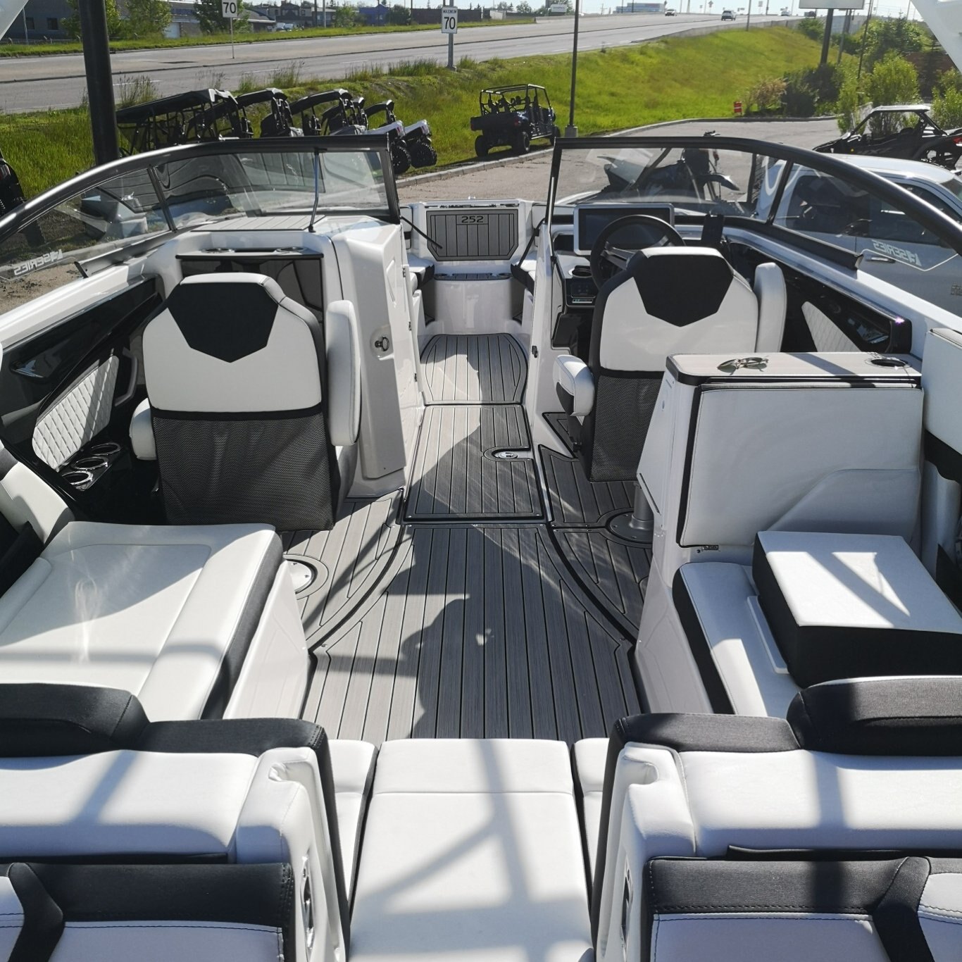 2024 Yamaha 252 SE Better Than Boat Show Pricing!