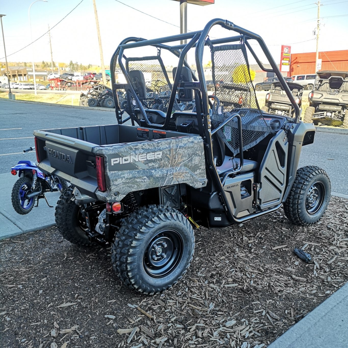 2025 Honda Pioneer 520 Alterra Camo