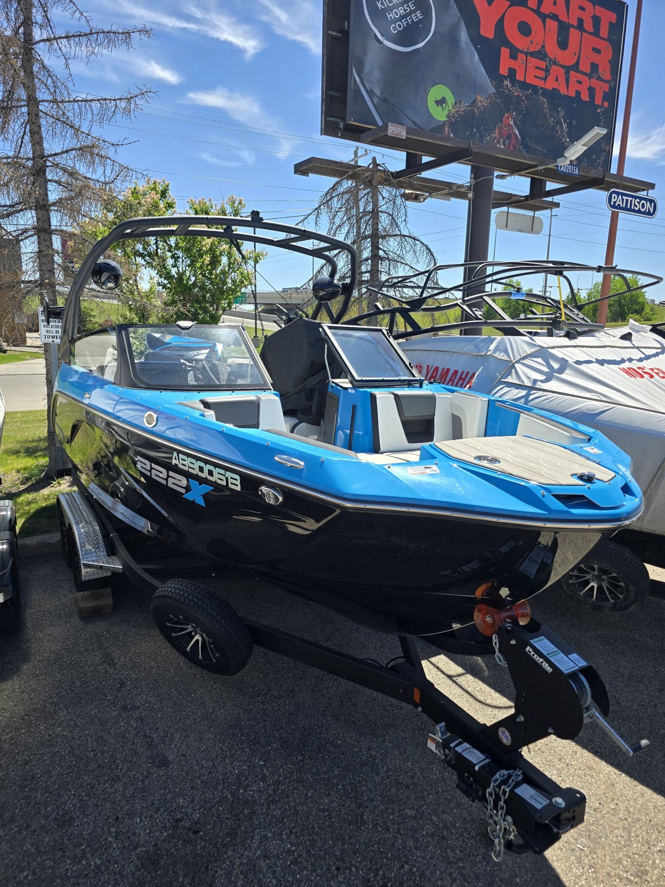 2023 Yamaha 222XD w/trailer