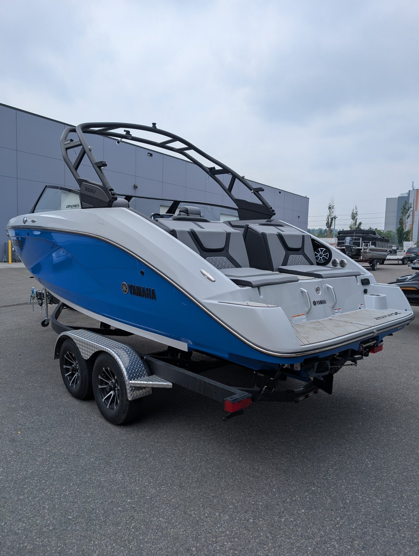 2024 Yamaha 222XE Space Blue