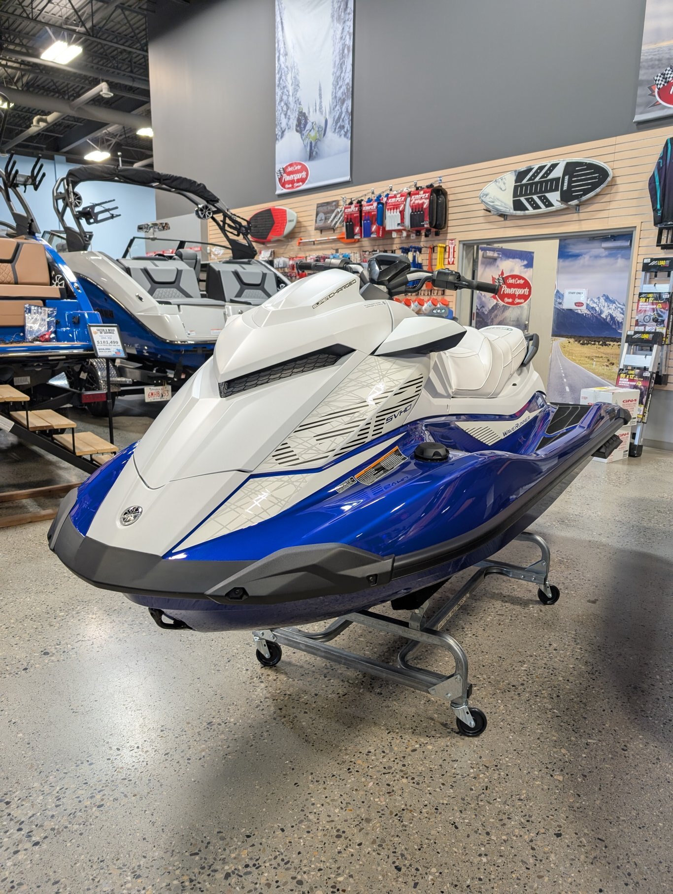 2025 Yamaha GP SVHO White/Racing Blue