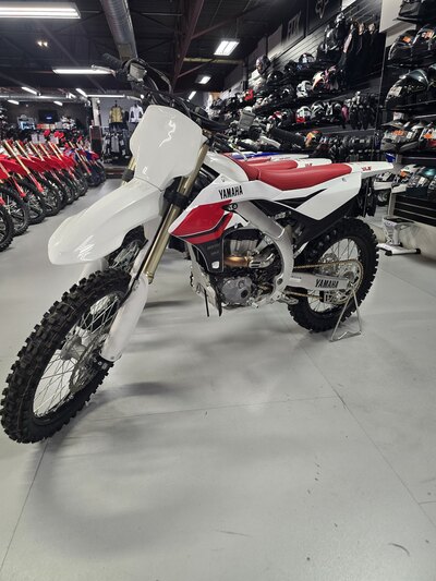 Yamaha Motorcycle | Jack Carter Powersports & Marine | Powersports