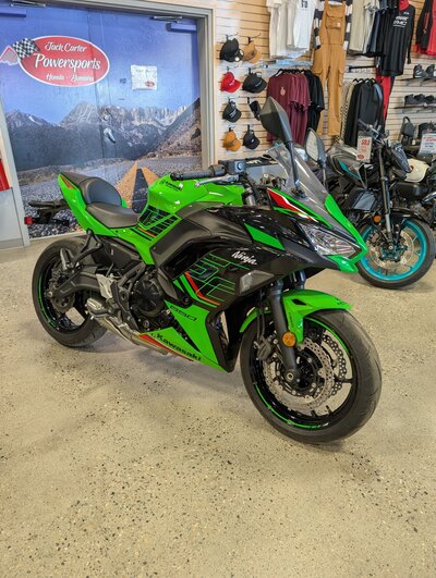 2023 Kawasaki Ninja 650 ABS KRT Edition