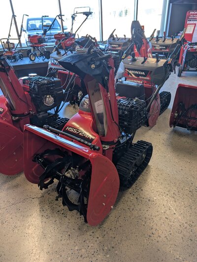 Honda 60.5cm (24in), Track Drive ES HSS724CTD