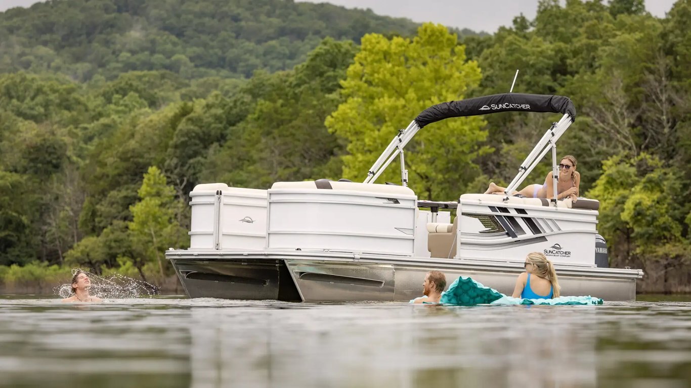 2026 SunCatcher Select 18 C Black