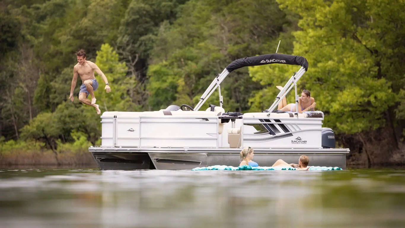 2026 SunCatcher Select 18 C Black