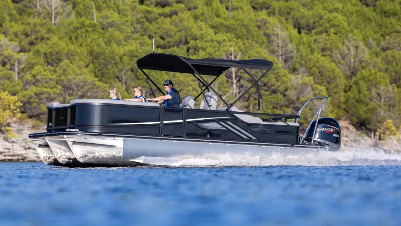 2026 G3 Boats Fusion 322 SS Wineberry