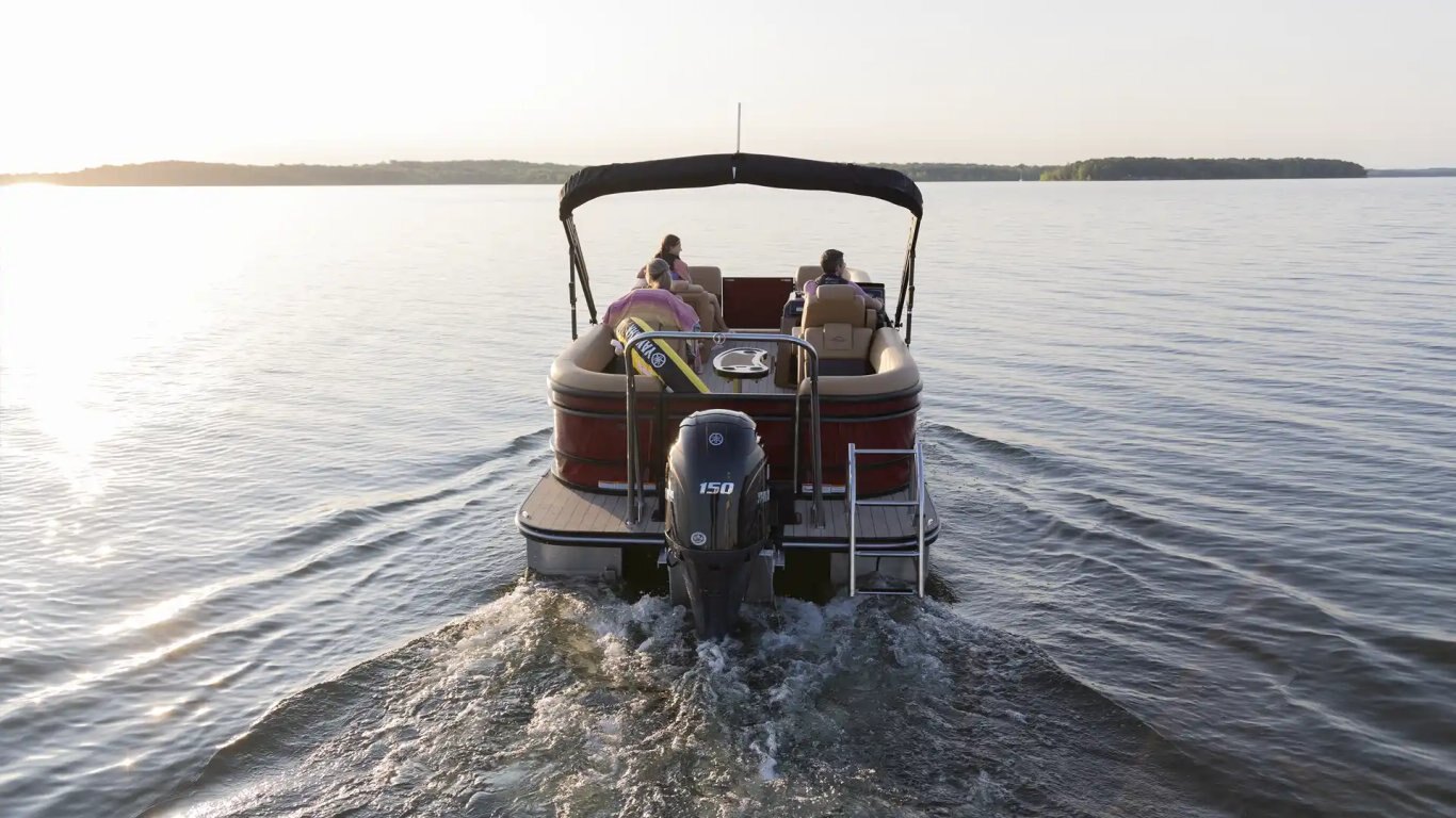 2026 SunCatcher Fusion 322RC White