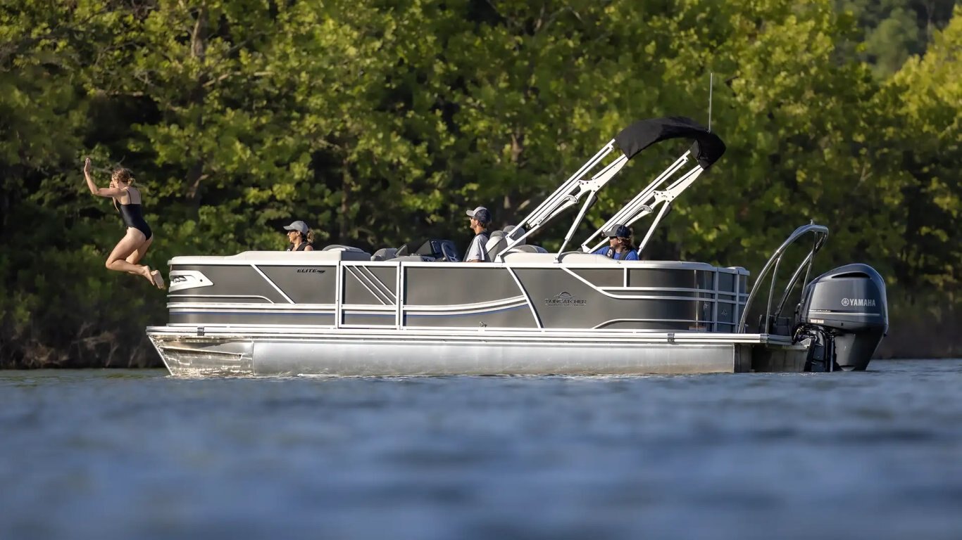 2026 SunCatcher Elite 324RC Charcoal