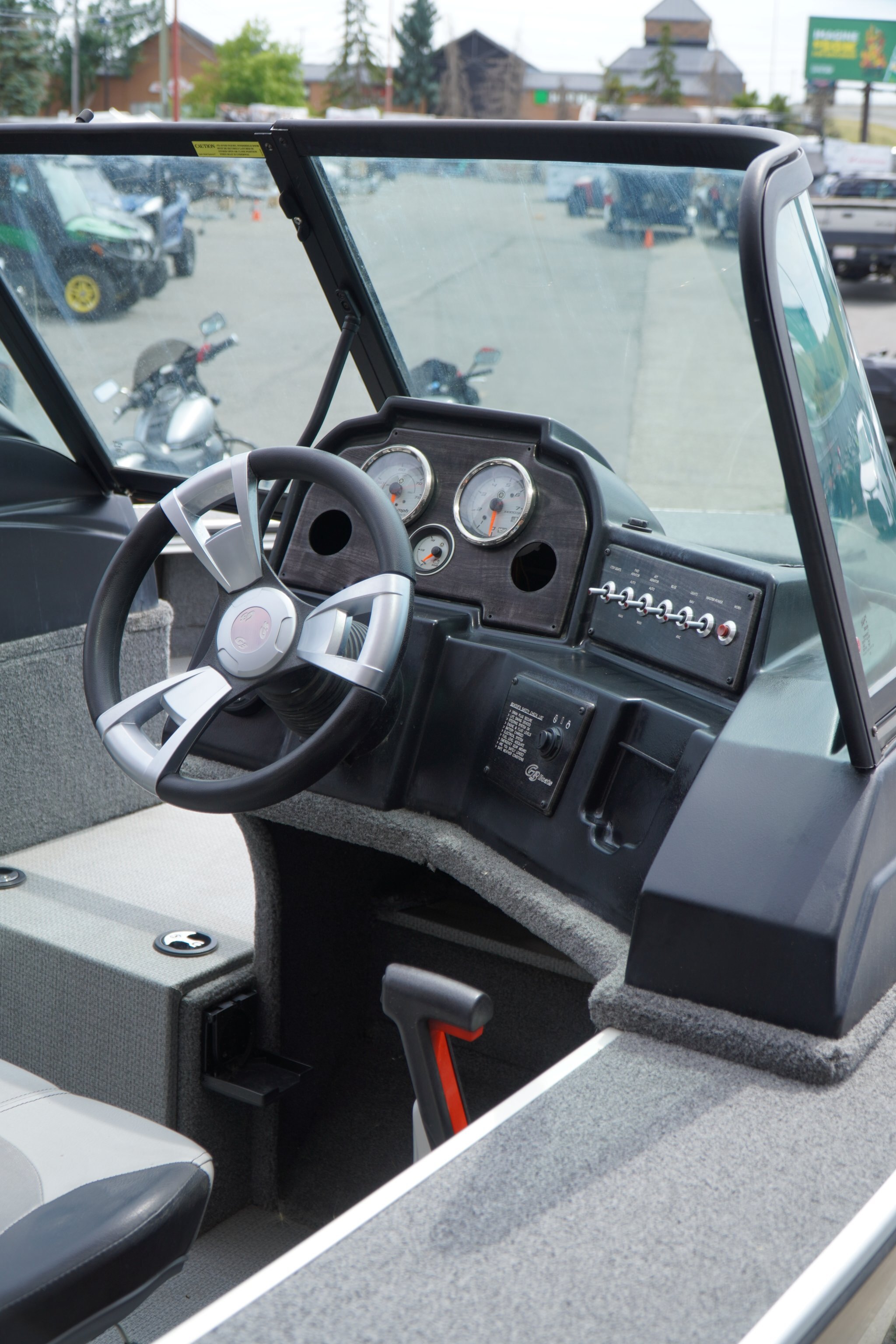 G3 Angler V 1750
