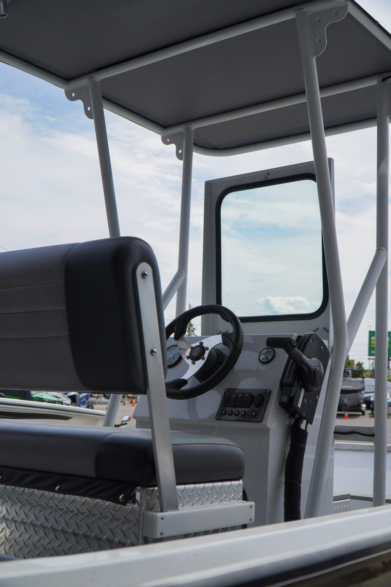 RH Aluminum Boats PRO V 18 With Mercury 80HP Jet Outboard
