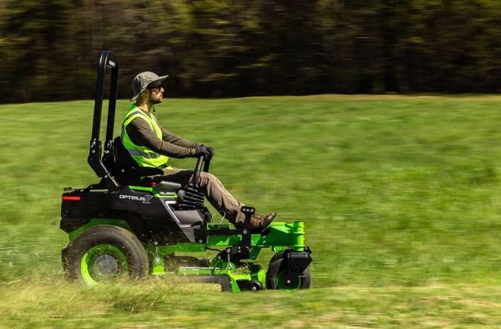 Greenworks OptimusZ 60 24kWh Ride On Zero Turn Mower (CZ60R24X)